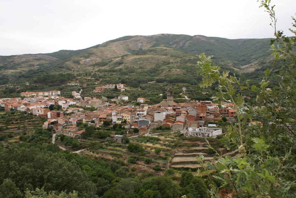 Hostal Yuste Garganta la Olla Exterior photo